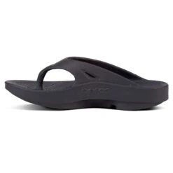 OOfos Unisex OOriginal Sandal - Black- Regular (D) 10 OOfos Unisex OOriginal Sandal - Black- Regular (D) -TrailBlaze Shoes Shop 1000BLK shot4 932x680 d8686cd2 6628 4c0f 8698 93c9182c8631