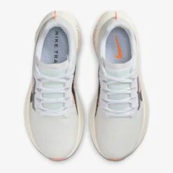 Nike Men's Ultrafly Trail Shoe - White- Regular (D) -TrailBlaze Shoes Shop 2aa87f78 3c8d 4cc8 b360 1dab893205a7