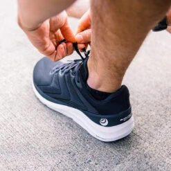 Topo Athletic Men's Phantom 2 Running Shoe - Black/White - Regular (D) 19 Topo Athletic Men's Phantom 2 Running Shoe - Black/White - Regular (D) -TrailBlaze Shoes Shop M046.Black White 10